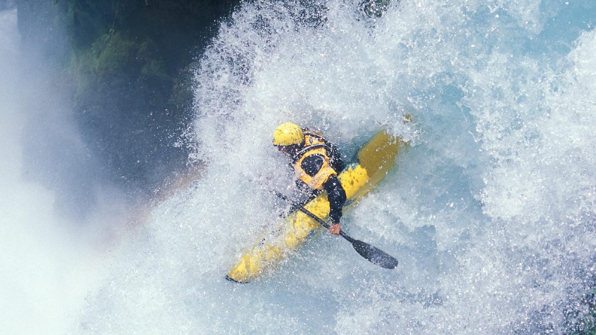 PSG中场组织混乱影响进攻节奏